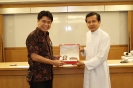 Prof. Rolly Intan, Rector of Petra Christian University, Indonesia และคณะเยี่ยมชมมหาวิทยาลัยอัสสัมชัญ