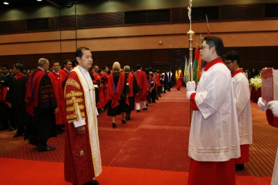 The 37th Commencement Exercises _295