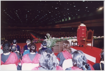 AU Graduation 2002_13