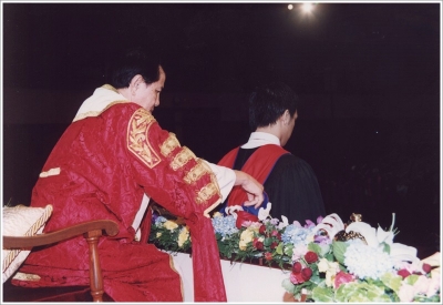 AU Graduation 2002_32