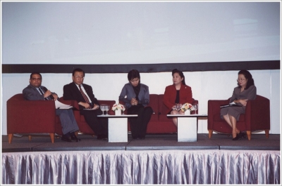 Faculty Seminar  2002_19
