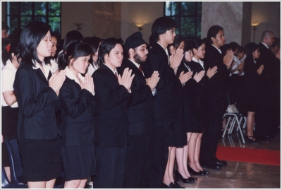 Wai Kru Ceremony and Freshmen Orientation 2003_28