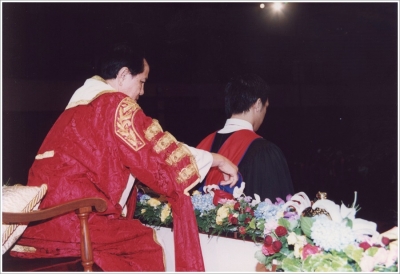 AU Graduation 2003_4