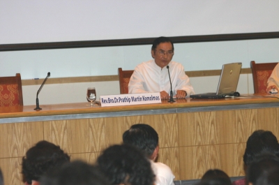 Annual Faculty Seminar 2004_36