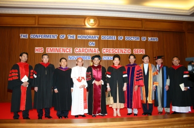 The Conferment of the Honorary Degree of Doctor of Laws_69