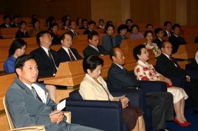 graduates of training courses executive 2004_33