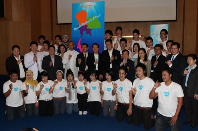งานแถลงข่าวเปิดตัวบ้านแห่งความดีของโครงการทูตความดีแห่งประเทศไทย 2553_68