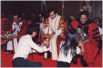 Wai Kru Ceremony and Freshmen Orientation 2003_31