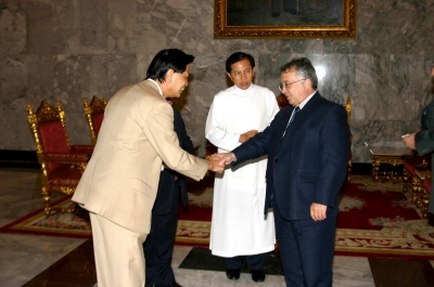 The Minister of Foreign  Affairs of Chile visited AU 2006_2