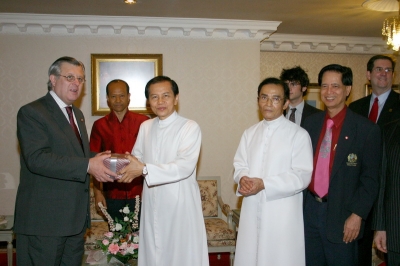 The Minister of  External Affairs of Peru visited AU 2006_11