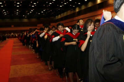 The 37th Commencement Exercises _14