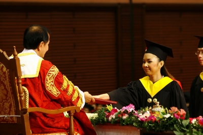 The 37th Commencement Exercises _315