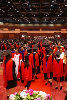 The 37th Commencement Exercises _391