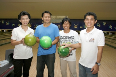 Friends Bowling 2010_22