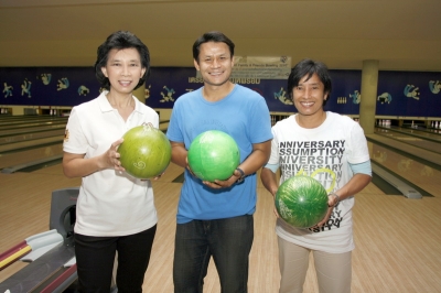 Friends Bowling 2010_23