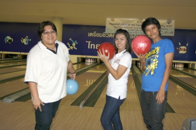 Friends Bowling 2010_10