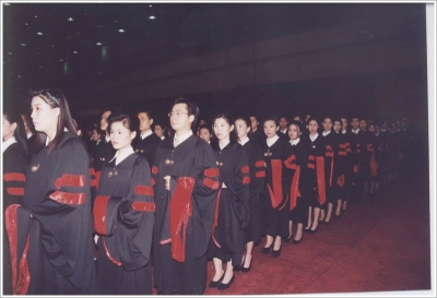 AU Graduation 1999_4