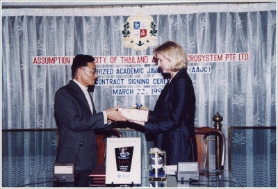 MOU AU and and Sun Micros. Thai 1999	_9