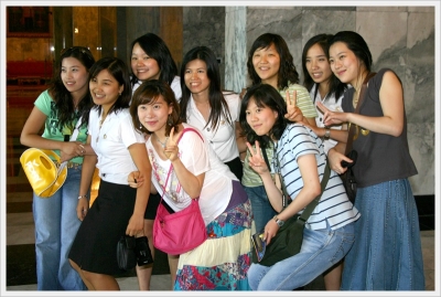 Students from Suwon Women's College, Korea, visiting Suvarnabhumi Campus_10