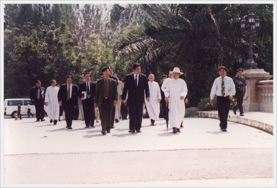 His Excellency Dr. Suvit Khunkitti, Minister of Education, visiting Suvarnabhum Campus_3