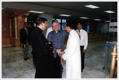 His Eminence Cardinal Crescenzio Sepe, visiting Suvarnabhumi Campus_16