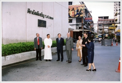 His Excellency Mr. Laurent Aublin, the Ambassador of France to Thailand visiting Hua Mak and Suvarnabhumi Campuses_5